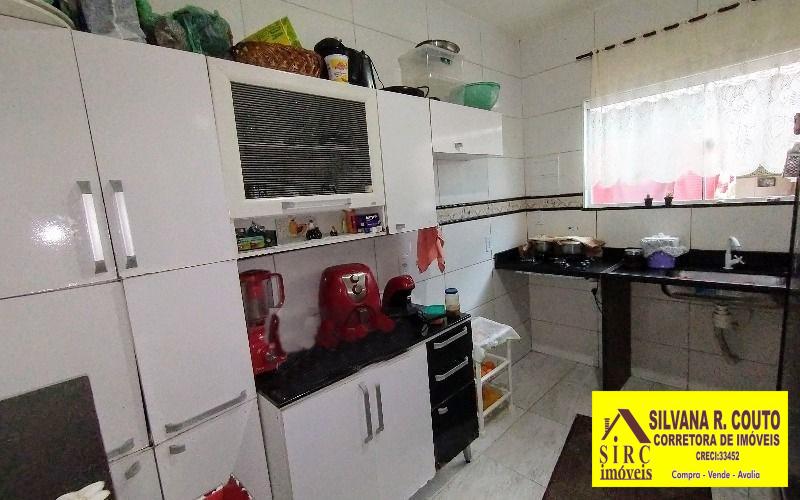 Casa à venda com 3 quartos, 200m² - Foto 9