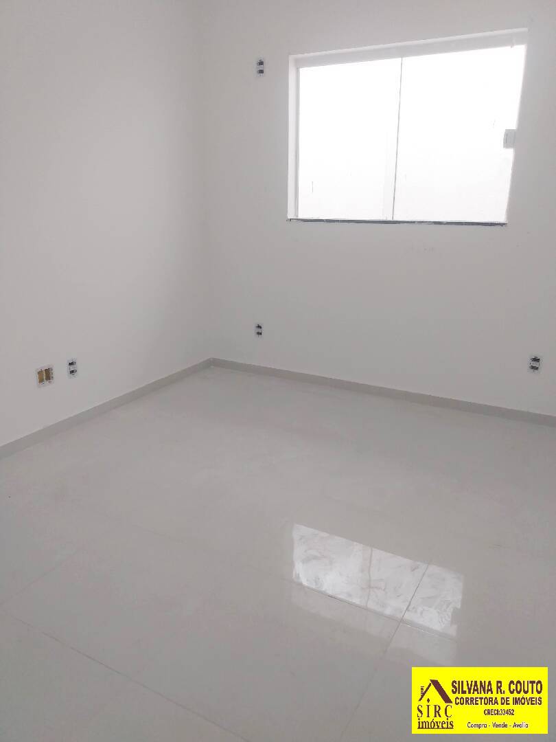 Casa à venda com 2 quartos, 220m² - Foto 10