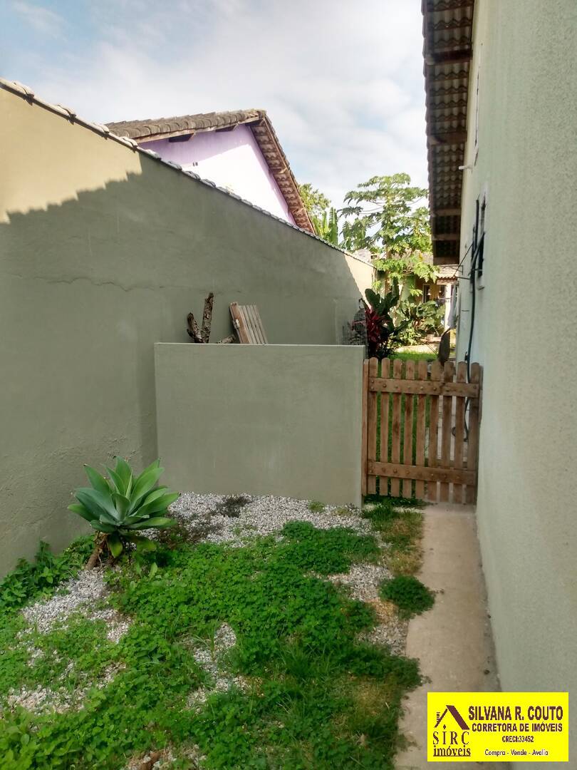 Casa à venda com 3 quartos, 300m² - Foto 25