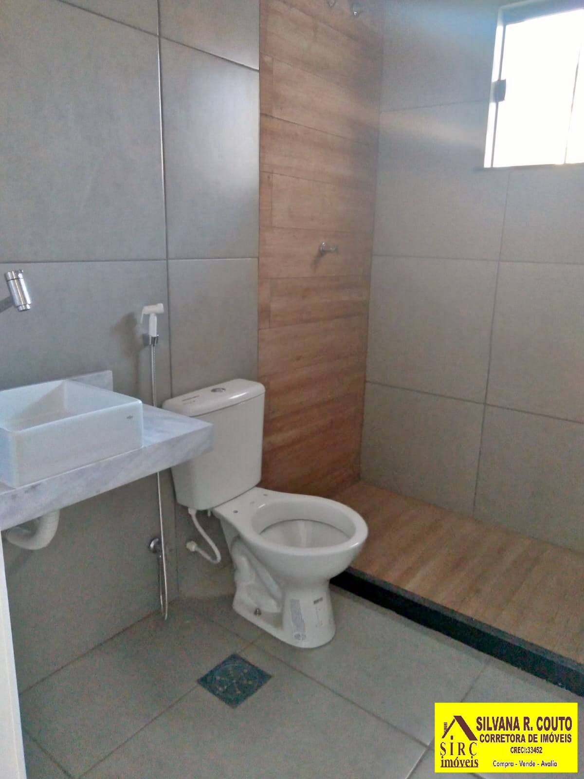 Casa à venda com 3 quartos, 240m² - Foto 9