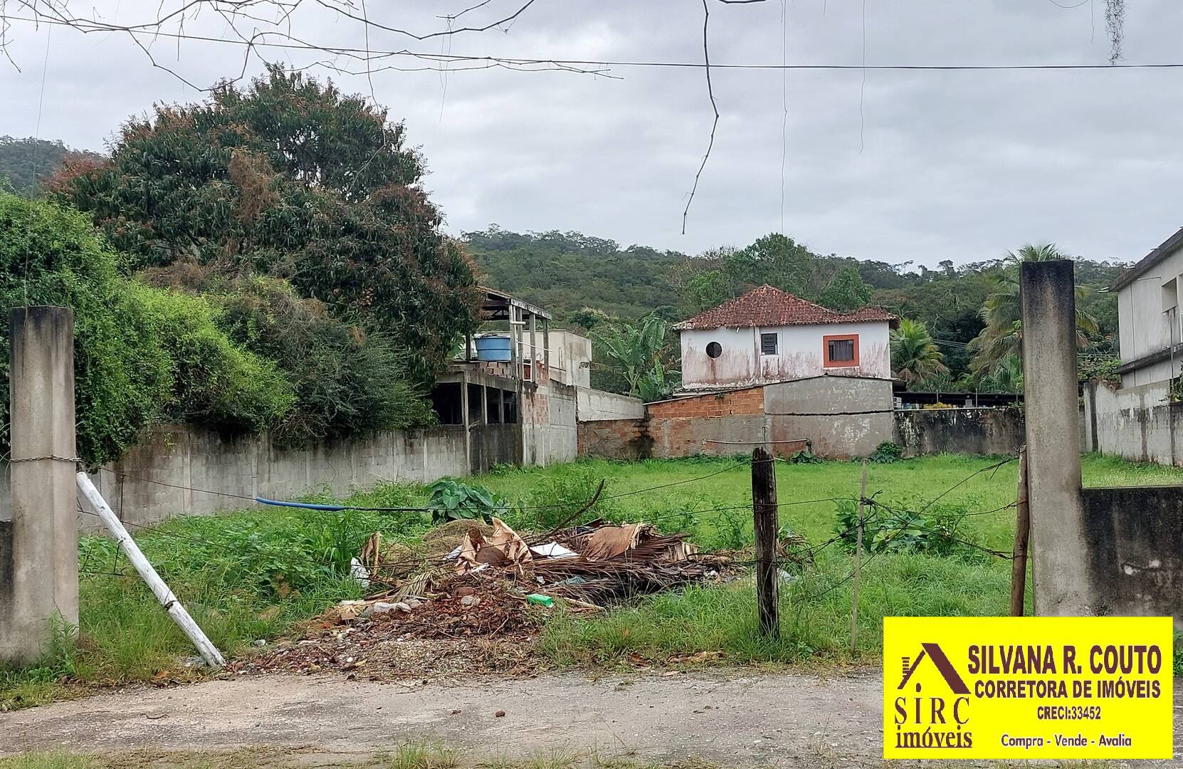 Terreno à venda, 1000m² - Foto 1