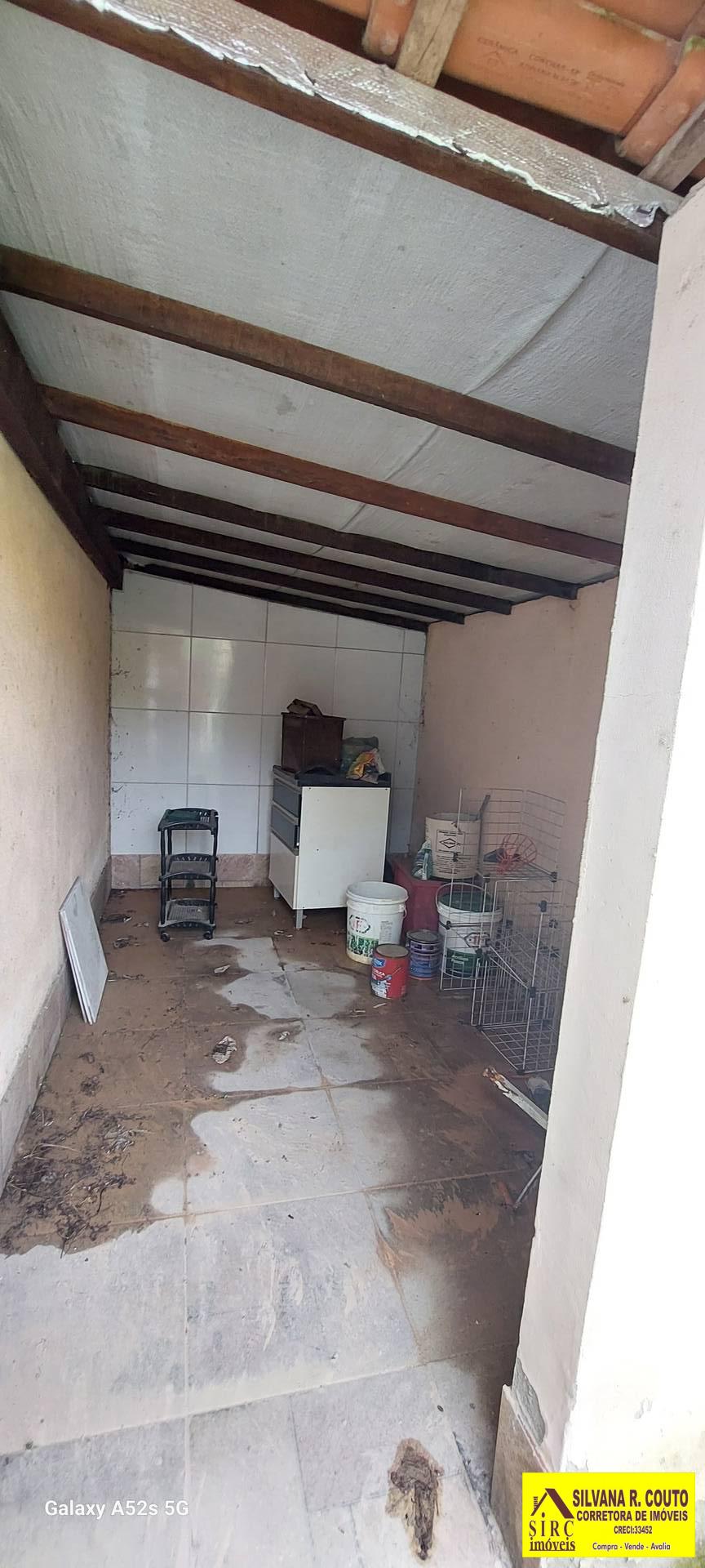 Casa à venda com 2 quartos, 1000m² - Foto 22