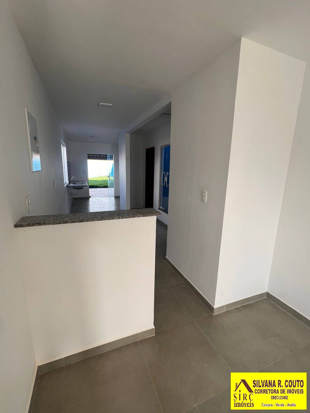 Casa à venda com 3 quartos, 240m² - Foto 4