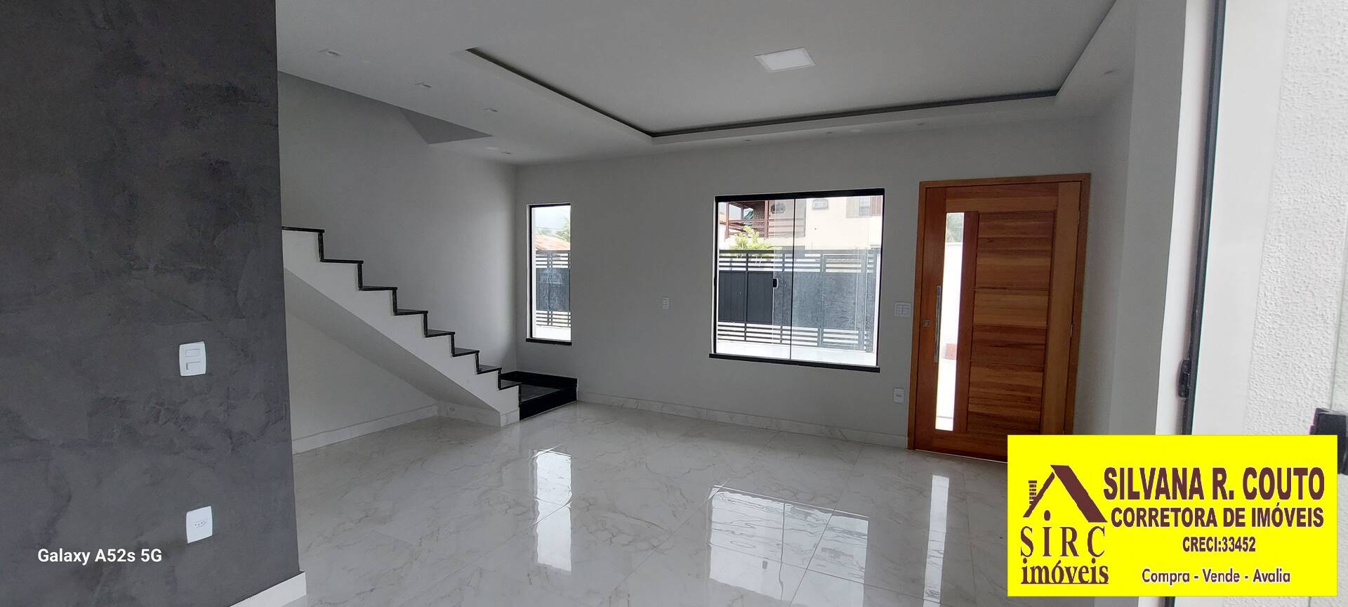 Casa à venda com 3 quartos, 155m² - Foto 3