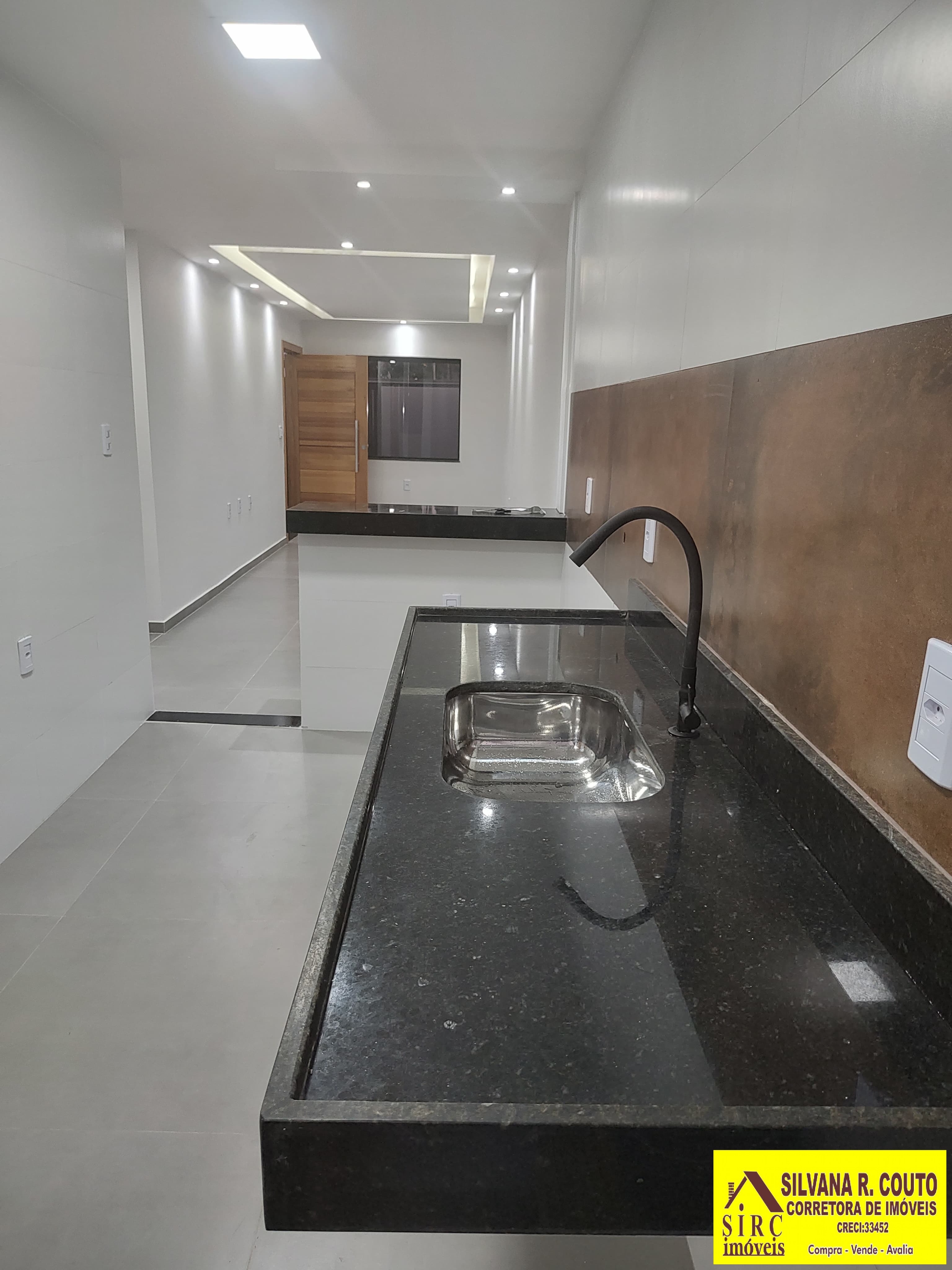 Casa à venda com 2 quartos, 240m² - Foto 5